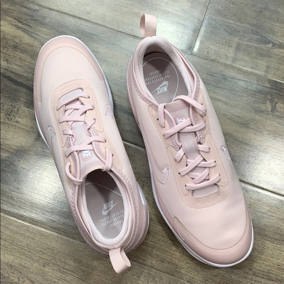 WMNS NIKE AMIXA barely rose-white - Picture 9 of 16